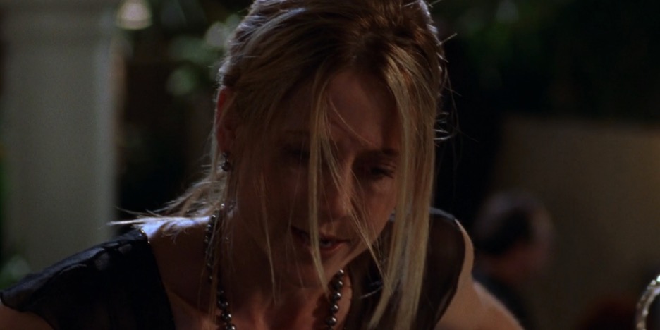 Kirsten (Kelly Rowan) - The O.C.