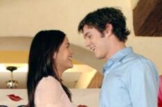 The O.C. - Summer Roberts as Rachel Bilson and Adam Brody as Seth Cohen