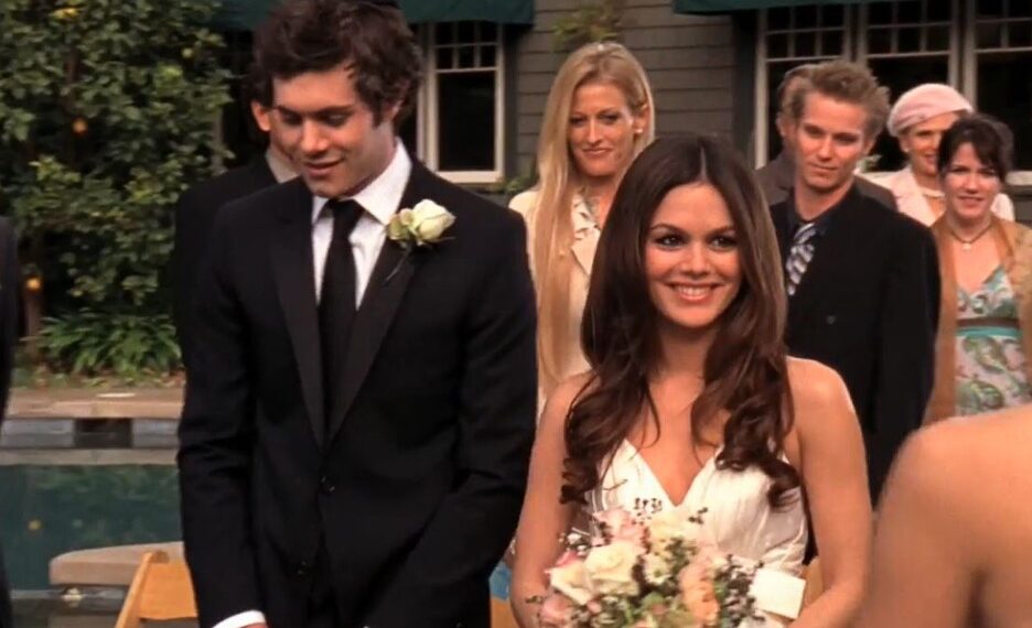 The O.C. - Adam Brody as Seth Cohen Summer Roberts as Rachel Bilson getting married