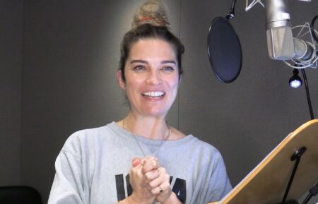 Annie Murphy recording her voice for 'Praise Petey'