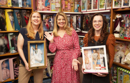 Lisa Whelchel with Barbie collectors on Collector's Call