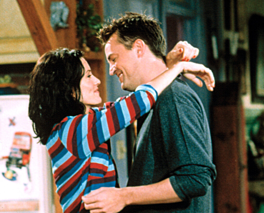 Friends - Matthew Perry and Courteney Cox