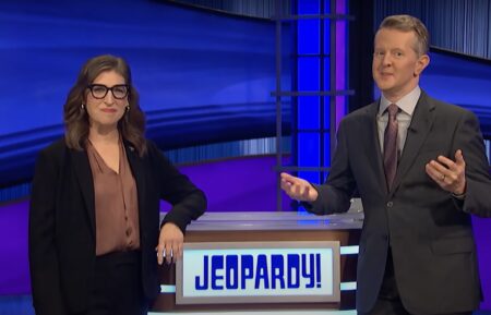 Mayim Bialik and Ken Jennings on Jeopardy!