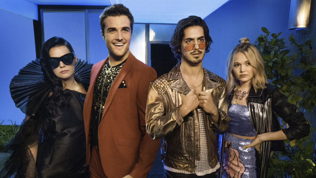 Roxane Mesquida, Beau Mirchoff, Avan Jogia, and Kelli Berglund in 'Now Apocalypse'