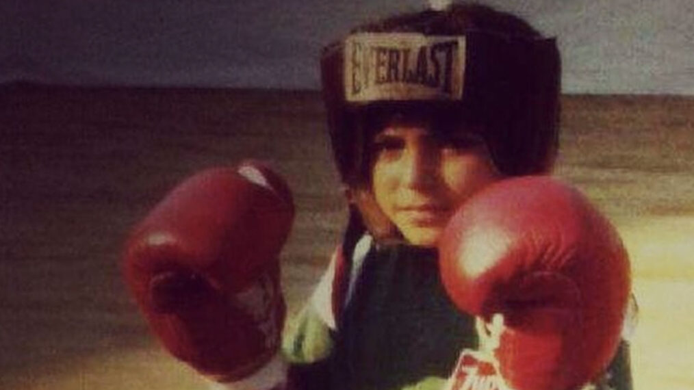 Oscar de la Hoya de niño en la docuserie de HBO 'The Golden Boy'