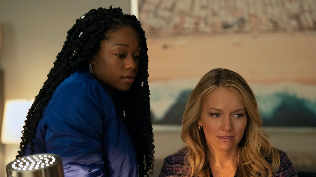 Jazz Raycole as Izzy Letts and Becki Newton as Lorna Crane in 'The Lincoln Lawyer'