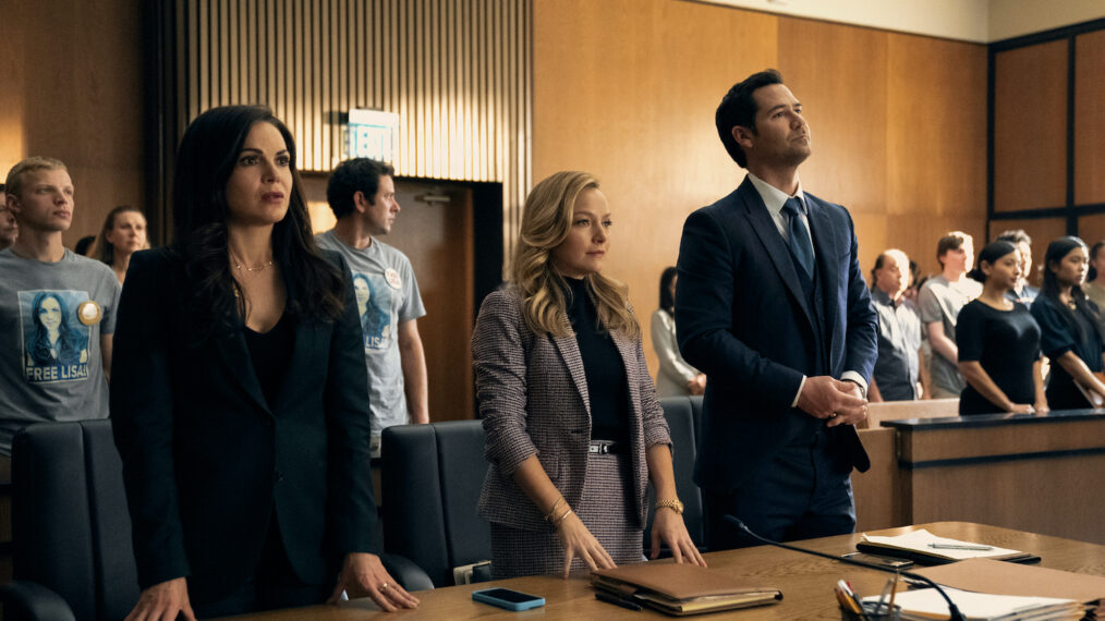 Lana Parrilla as Lisa Trammell, Becki Newton as Lorna Crane, Manuel Garcia-Rulfo as Mickey Haller in 'The Lincoln Lawyer'