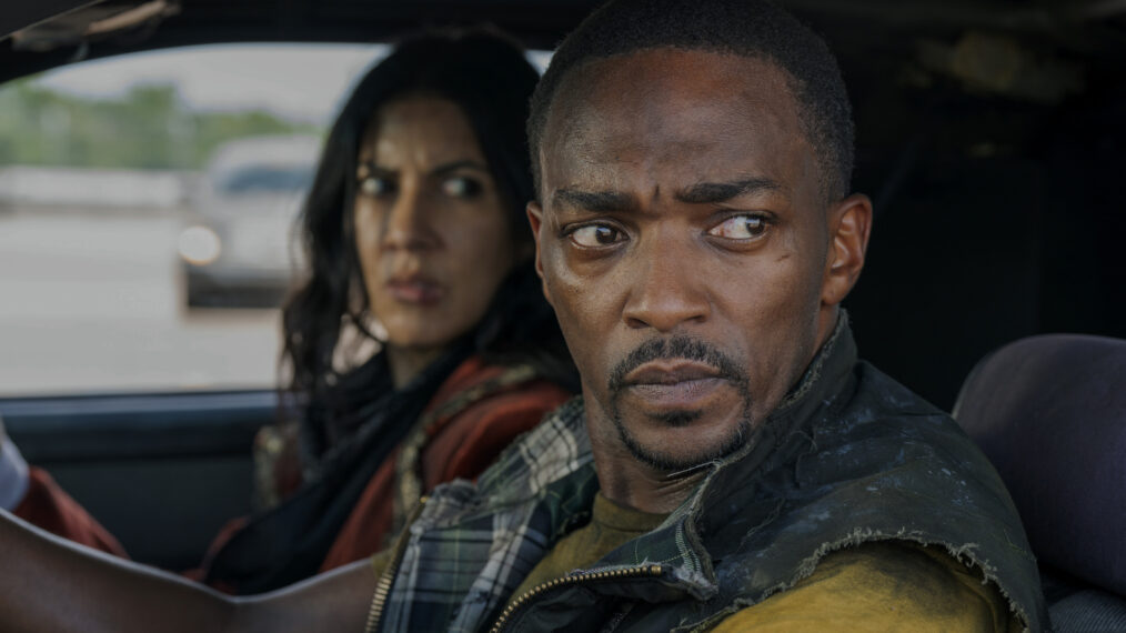 Stephane Beatriz und Anthony Mackie in „Twisted Metal“