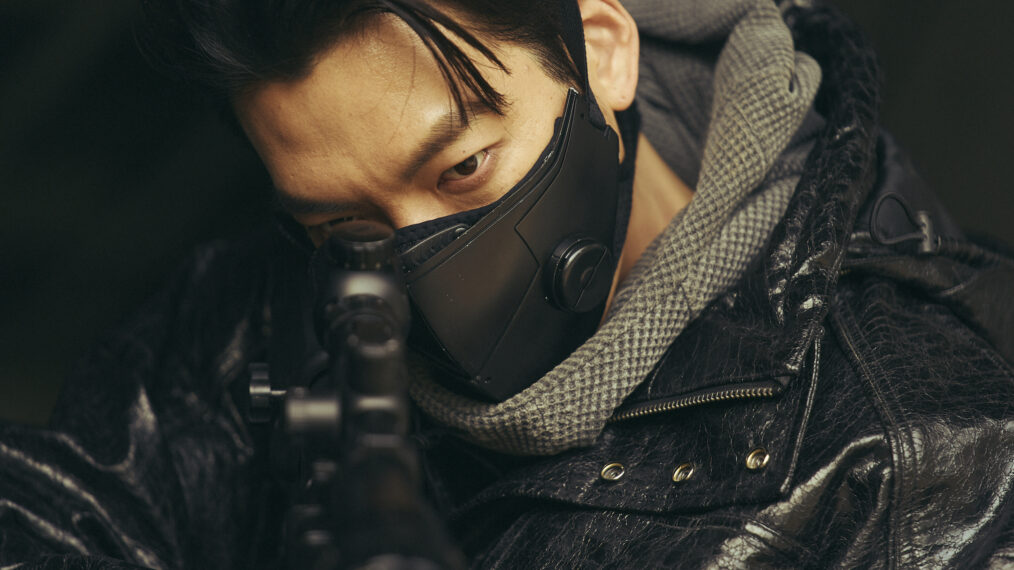 Kim Woo-bin as '5-8' in Black Knight