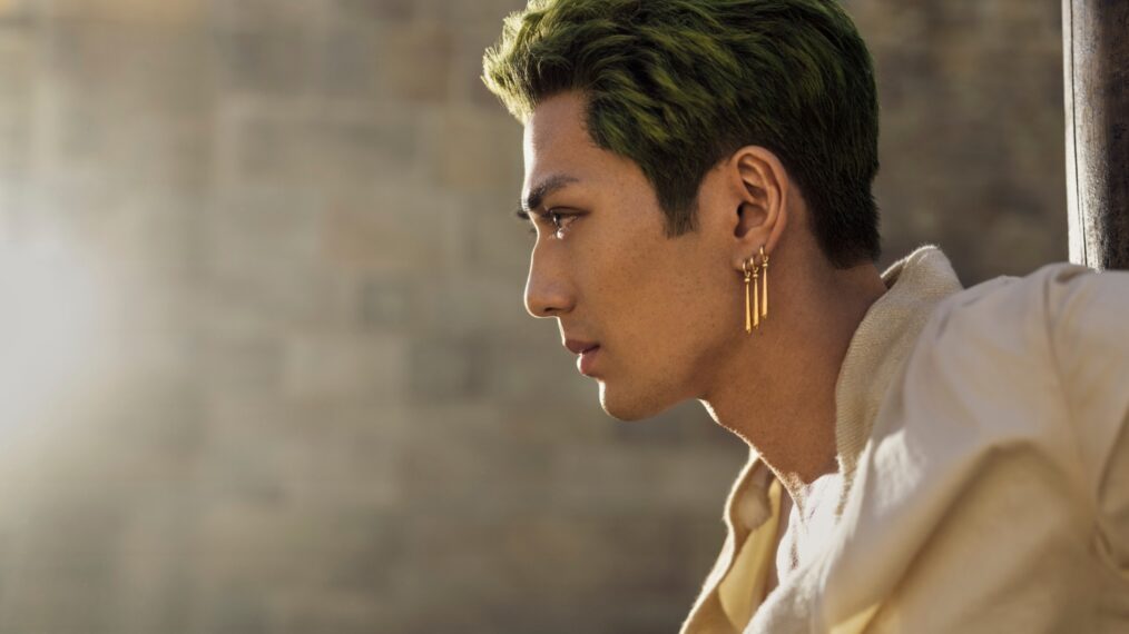 Mackenyu as Roronoa Zoro