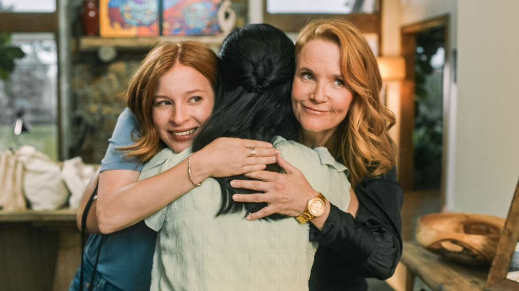 Stacey Farber, Darby Spencer, and Lea Thompson hugging in 'The Spencer Sisters'