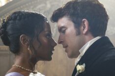 Simone Ashley as Kate Sharma, Jonathan Bailey as Anthony Bridgerton in Bridgerton - Season 2