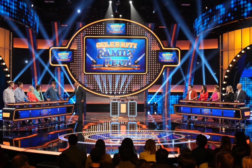 Anders Holm and Adam DeVine face off on 'Celebrity Family Feud'