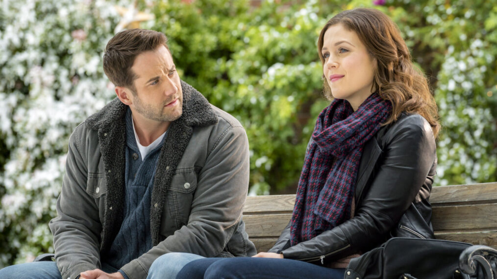Niall Matter and Erin Krakow in 'Finding Father Christmas'