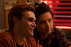 KJ Apa and Cole Sprouse in 'Riverdale' - 'Chapter One Hundred Thirty-Seven: Goodbye, Riverdale'