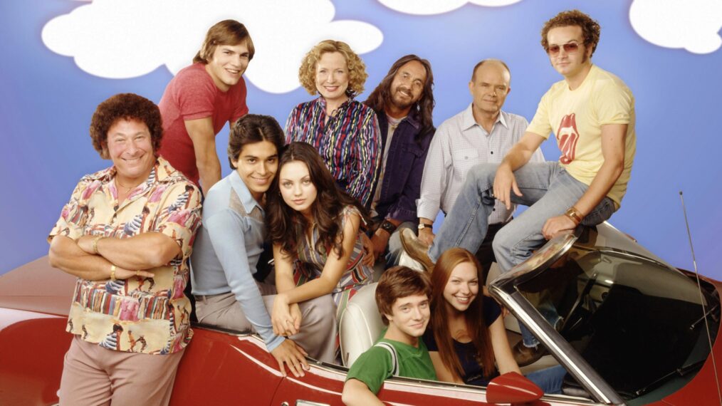 Ashton Kutcher, Debra Jo Rupp, Tommy Chong, Kurtwood Smith, Danny Masterson, Don Stark, Wilmer Valderrama, Mila Kunis, Topher Grace, and Laura Prepon in 'That '70s Show'