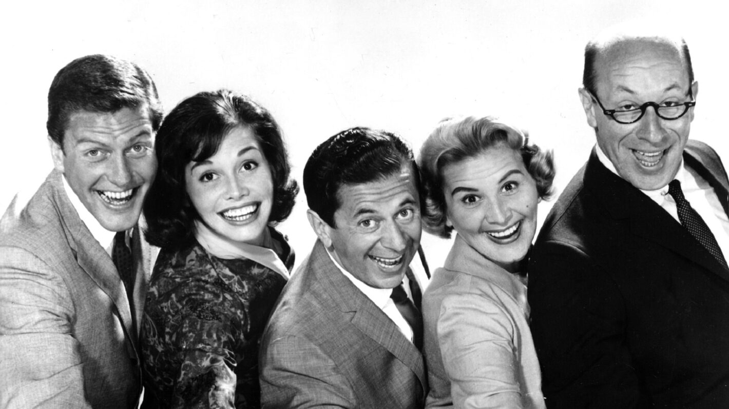 Dick Van Dyke, Mary Tyler Moore, Morey Amsterdam, Rose Marie, and Richard Deacon for 'The Dick Van Dyke Show'