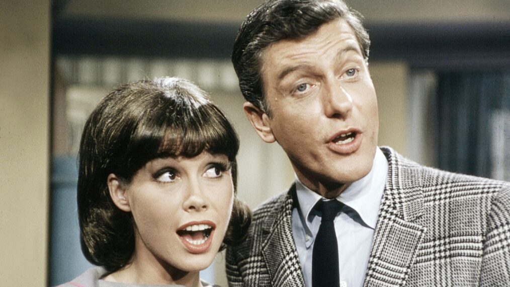 Celebrate Dick Van Dyke’s Birthday With 100 Episodes of ‘The Dick Van Dyke Show’
