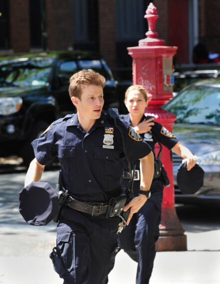 Will Estes and Vanessa Ray running in 'Blue Bloods'