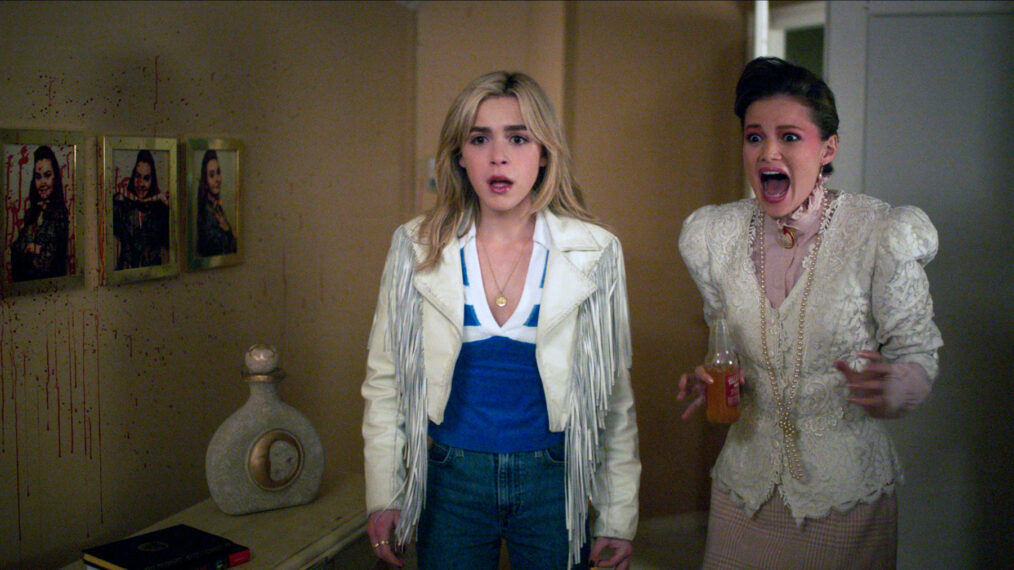 Kiernan Shipka and Olivia Holt in 'Totally Killer'