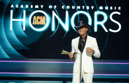 Tim McGraw accepts the ACM Icon Award at the 16th Annual Academy of Country Music Honors