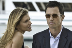 Tricia Helfer as Carla Baxter and Jeffrey Donovan as Michael Westen in 'Burn Notice'