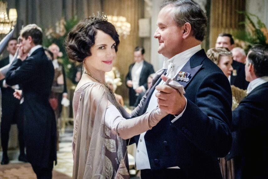 Elizabeth McGovern and Hugh Bonneville in 'Downtown Abbey'