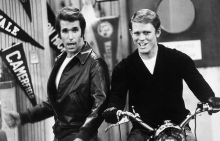 Henry Winkler and Ron Howard in 'Happy Days'