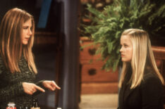 Jennifer Aniston and Reese Witherspoon in 'Friends' Season 6 Episode 13