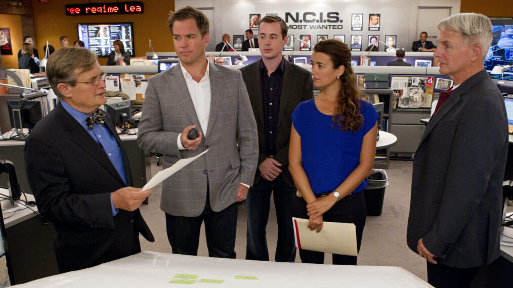 David McCallum, Michael Weatherly, Sean Murray, Cote de Pablo, and Mark Harmon in 'NCIS'