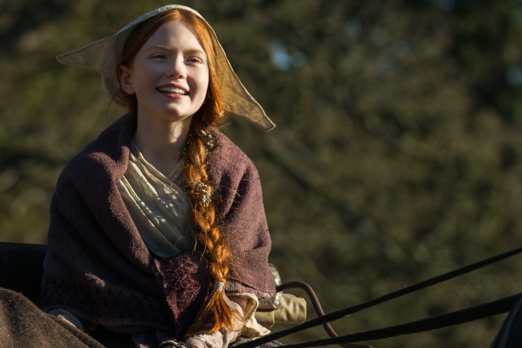 Layla Burns as Joan in 'Outlander' Season 4