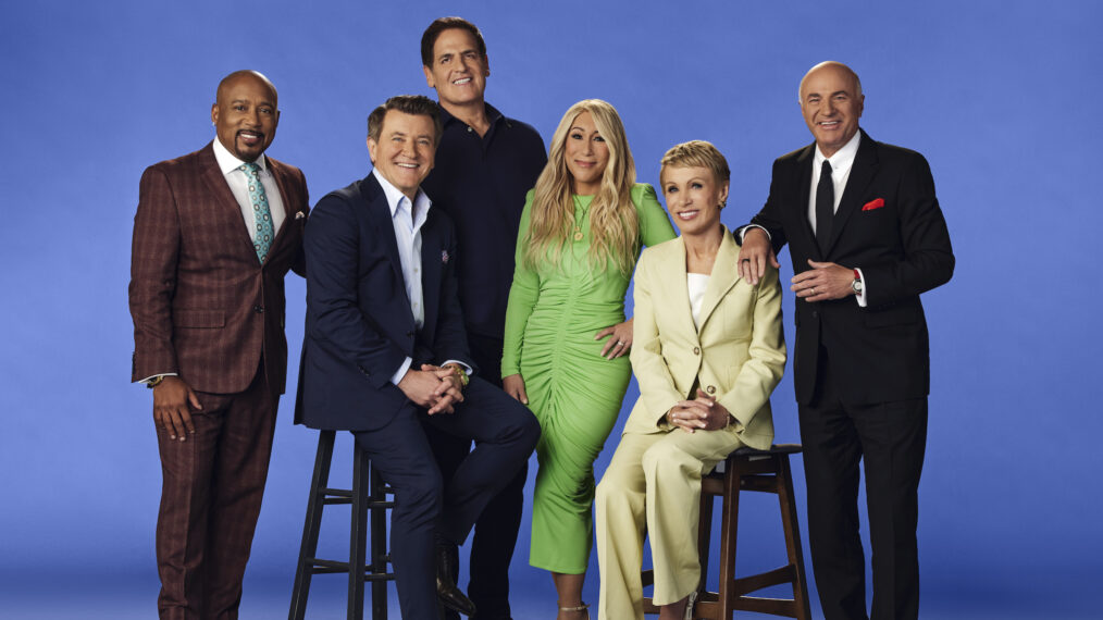 In „Shark Tank“ spielen Daymond John, Robert Herjavec, Mark Cuban, Lori Greiner, Barbara Corcoran und Kevin O'Leary mit