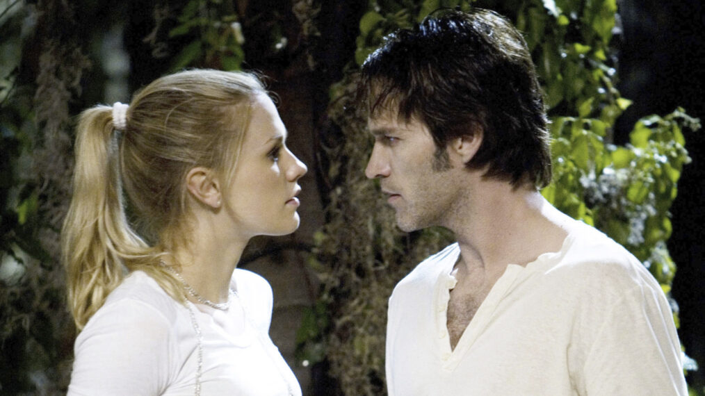 Anna Paquin as Sookie Stackhouse and Stephen Moyer as Bill Compton in 'True Blood'