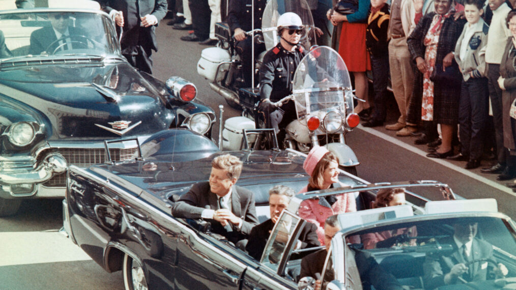 El presidente estadounidense John F. Kennedy, la primera dama Jacqueline Kennedy