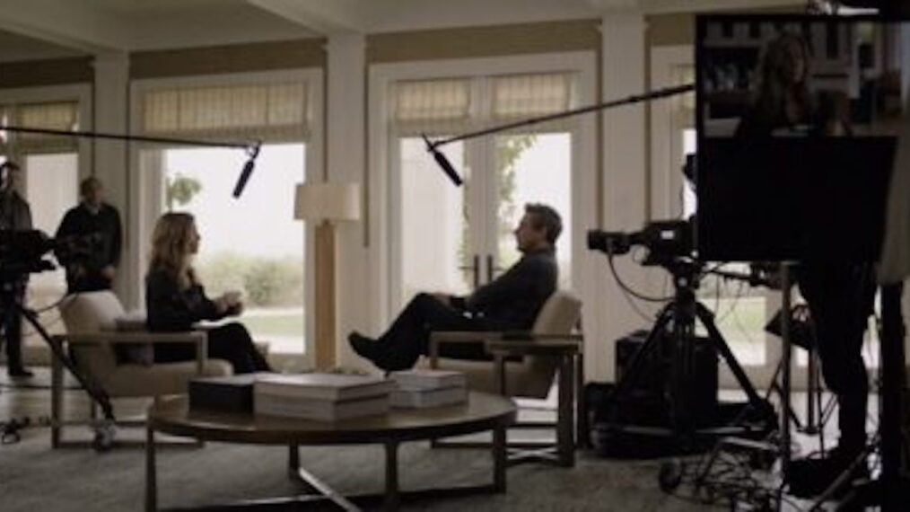 Jennifer Aniston and Jon Hamm on 'The Morning Show'
