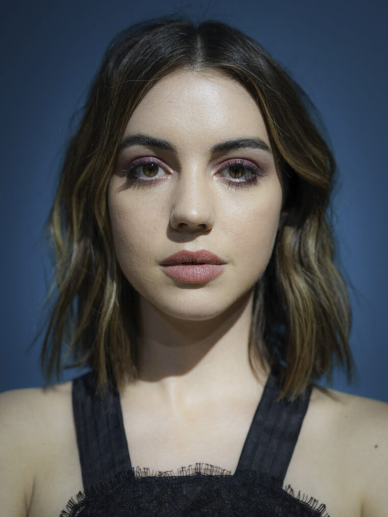 Actor Toby Regbo and actress Adelaide Kane attends CBS Television News  Photo - Getty Images