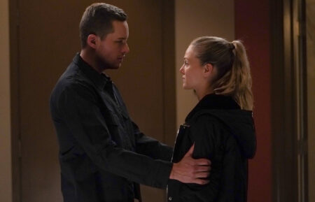 Jesse Lee Soffer as Jay Halstead, Tracy Spiridakos as Hailey in 'Chicago P.D.' - Season 8