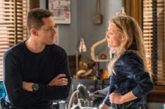 Jesse Lee Soffer and Tracy Spiridakos in 'Chicago P.D.' - Season 7 - 'Intimate Violence'