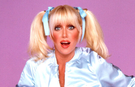 Suzanne Somers on rollerblades in Three's Company