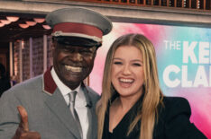 Rockefeller Center doorman CJ with Kelly Clarkson on the set of 'The Kelly Clarkson Show'