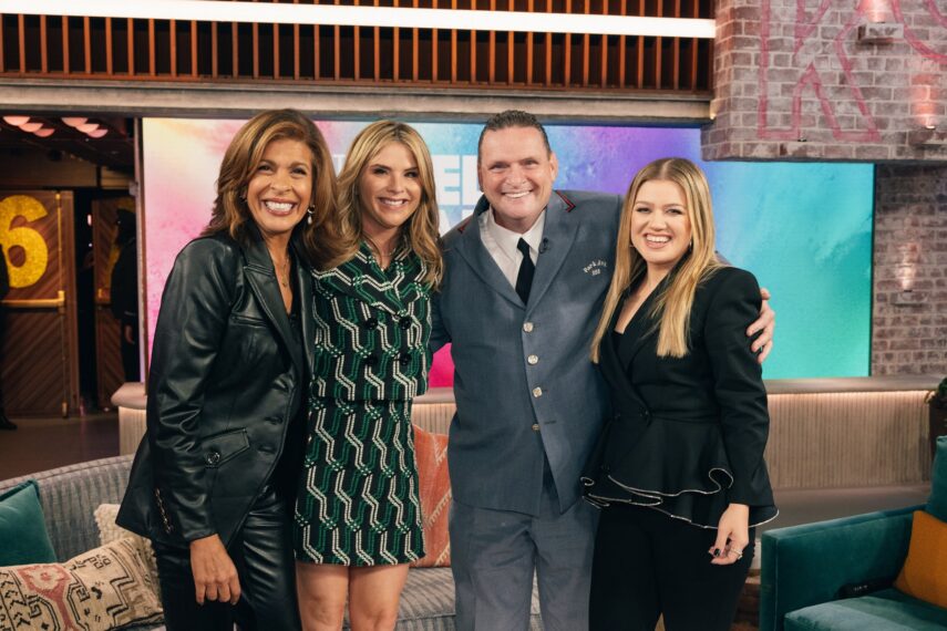 Hoda Kotb, Jenna Bush Hager, Noel Maguire, and Kelly Clarskon for 'The Kelly Clarkson Show' 