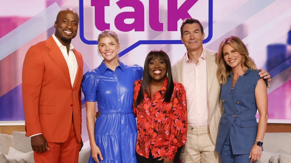 Akbar Gbajabiamila, Amanda Kloots, Sheryl Underwood, Jerry O’Connell, and Natalie Morales of 'The Talk'