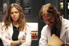 Eliza Dushku and Zach Galifianakis in 'Tru Calling'