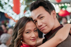 Shannon Chan-Kent and Shannon Kook in 'A Big Fat Family Christmas