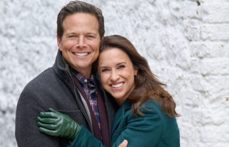 Scott Wolf and Lacey Chabert in 'A Merry Scottish Christmas'