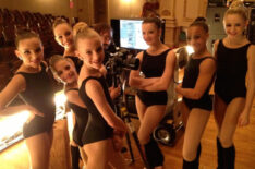 Dance Moms - Kendall Vertes, Mackenzie Ziegler, Maddie Ziegler, Paige Hyland, Brooke Hyland, Nia Sioux, Chloe Lukasiak