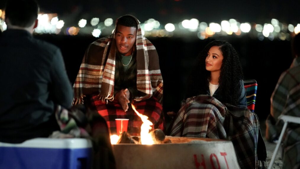 Daniel Ezra as Spencer James and Samantha Logan as Olivia Baker in 'All American' - 'Now That We’ve Found Love'