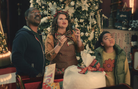 Eddie Murphy as Chris Carver, Jillian Bell as Pepper. and Madison Thomas as Holly Carver in 'Candy Cane Lane'