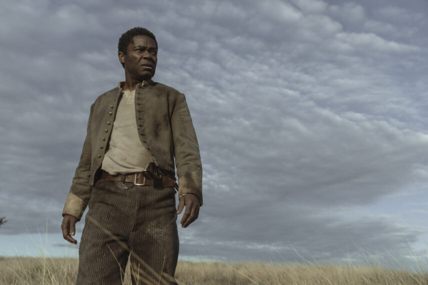 David Oyelowo como Bass Reeves en 'Lawmen: Bass Reeves' Temporada 1 Episodio 1