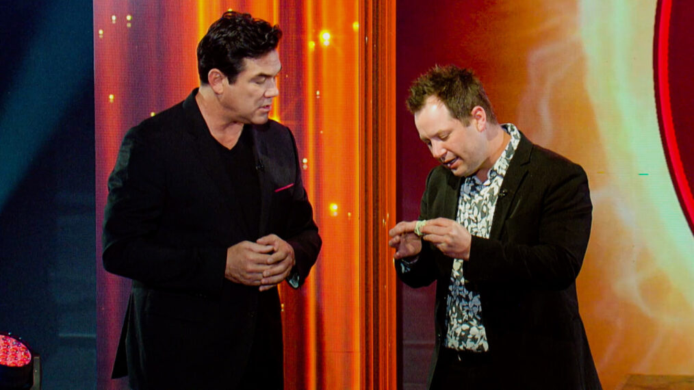 Dean Cain y Farrell Dillon en 'Masters of Illusion'